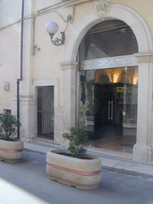 clicca sull'immagine X ingrandirla